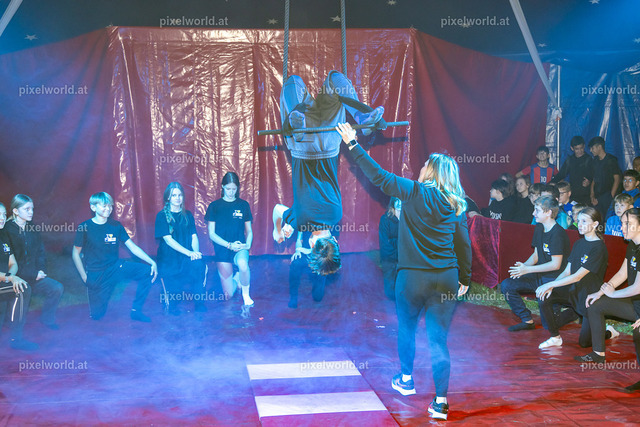 Zirkusvorstellung der MS Feldkirchen Digital | Bildershop von pixelworld.at - Realisiert mit Pictrs.com