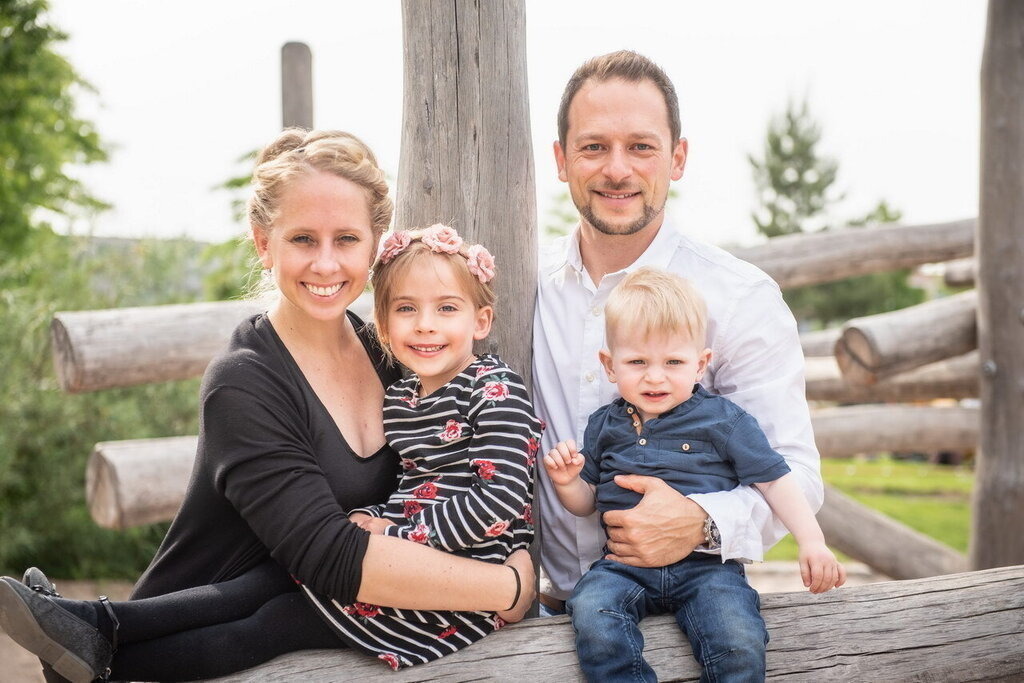 Galerie-Familie (42) | Mein Name ist Arkadius. Ich fotografiere Ihre Hochzeit in Frankfurt und im Umkreis von 200 km. Als Fotograf bin ich noch bekannt im Bereich Business- und Modefotografie.