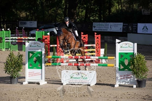 2B4A1036 | pixelfaenger - Realisiert mit Pictrs.com