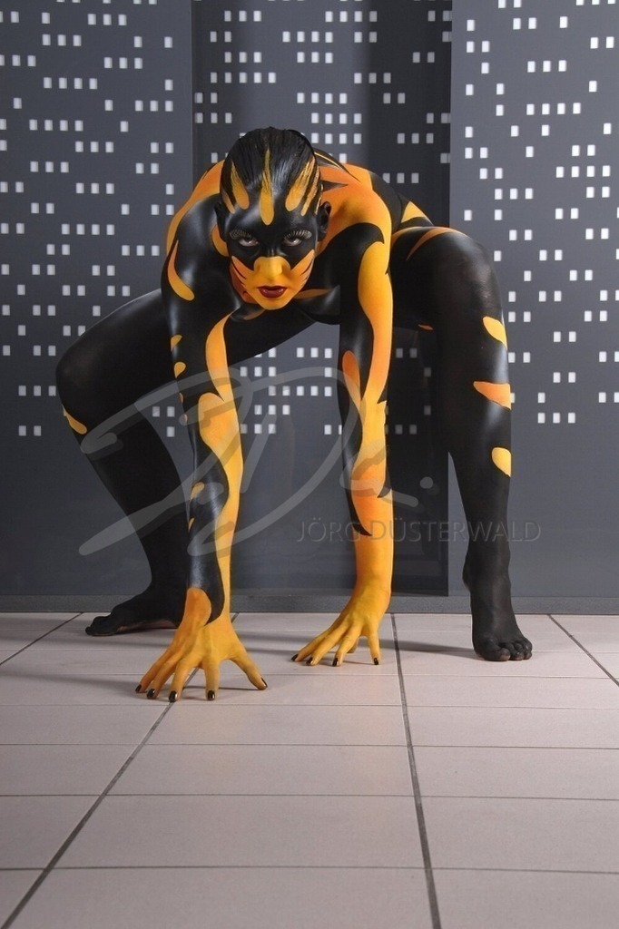 Bodypainting-SPEED_2320 | #005 | Modell: Christina | Foto: Thorsten Ohmacht - Realisiert mit Pictrs.com