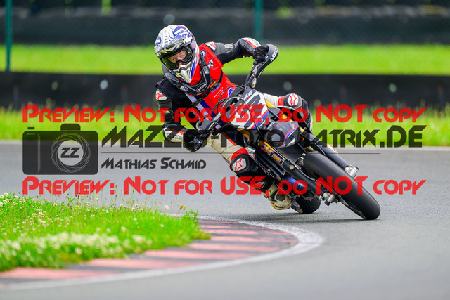 MaZZes_FotoMatrix_240622_6007705_5357 | UE40