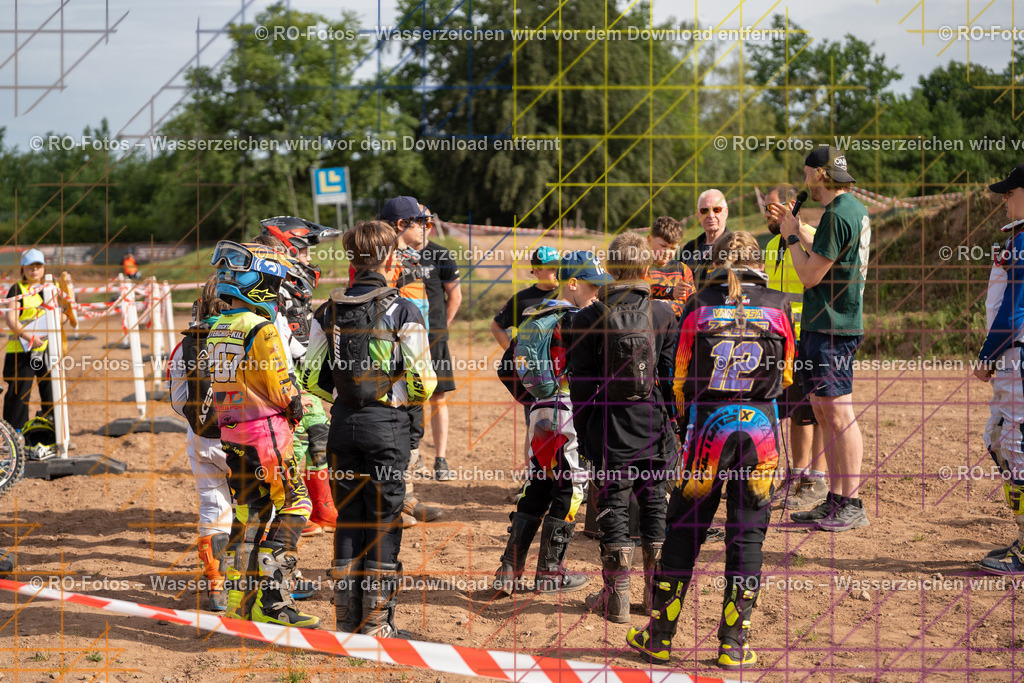 Niederwürzbach 1 Lauf -17 | Sportfotografie von RO-Fotos: Motorsport, Motocross, Enduro, Laufveranstaltungen und Triathlon. Professionelle Fotos von Sportlern und Events. - Realisiert mit Pictrs.com