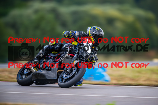 MaZZes_FotoMatrix_240914_6007705_0251 | TWINCUP