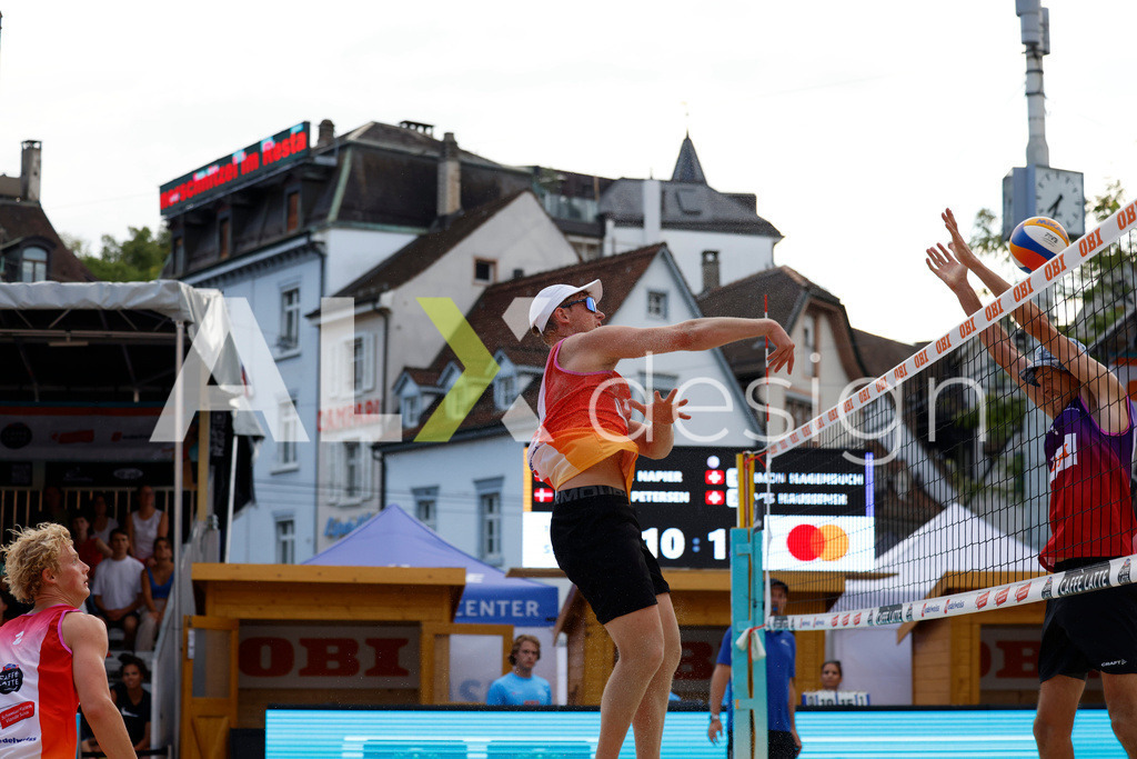 Obi BeachTour 2026 - Basel | BASEL, SWITZERLAND - JULY 18: VILLADS FLÜGGE NAPIER (DEN) attack / spike during the Obi BeachTour 2026 match between NAPIER / PETERSEN (DEN) and HAGENBUCH / HAUSSENER (SUI) at Barfüsserplatz on July 18, 2026 in Basel, Switzerland. - Realisiert mit Pictrs.com