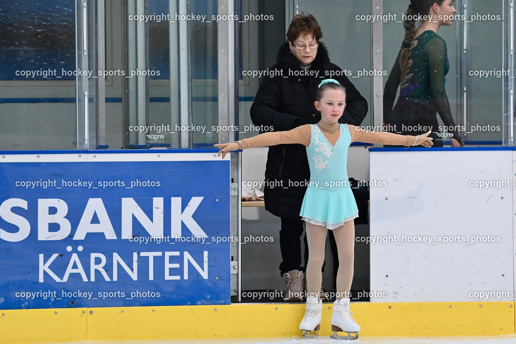 Ossiachersee Pirouette ESC Steindorf 31.3.2024 | Ossiachersee Pirouette ESC Steindorf 31.3.2024, Ossiachersee Pirouette ESC Steindorf am 31.03.2024 in Steindorf (Ossiachersee Halle), Austria, (Photo by Bernd Stefan)