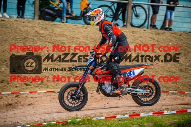 MaZZes_FotoMatrix_220528_4006 | Fotograf Mathias Schmid
Sportfotograf,
Eventfotograf,
Hochzeitsfotograf,
Portraitfotograf