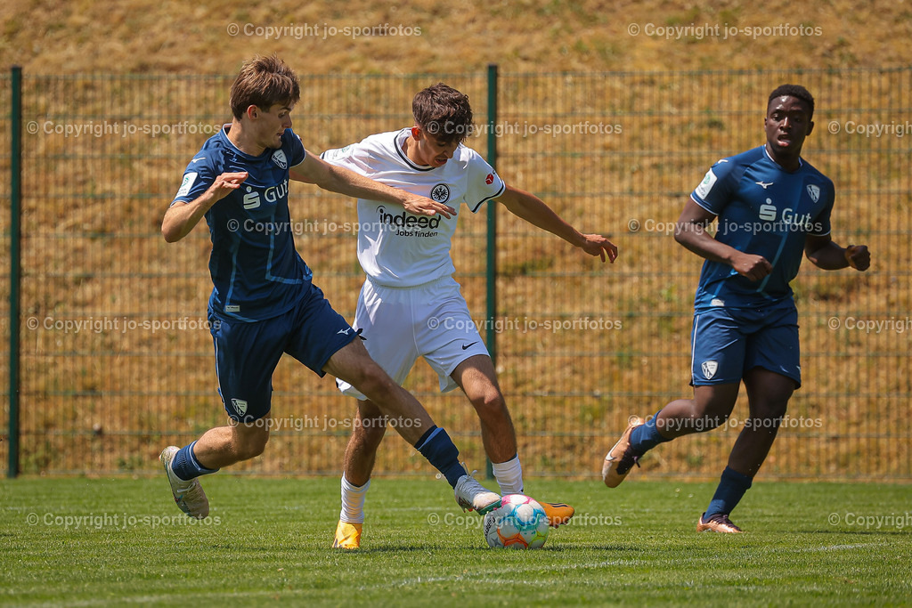 BQ3I6070 | 17.06.2023; Testspiel; Rasenplatz Offdilln; VfL Bochum U17 - Eintracht Frankfurt U17; Ergebnis: 3:1 (1:1)