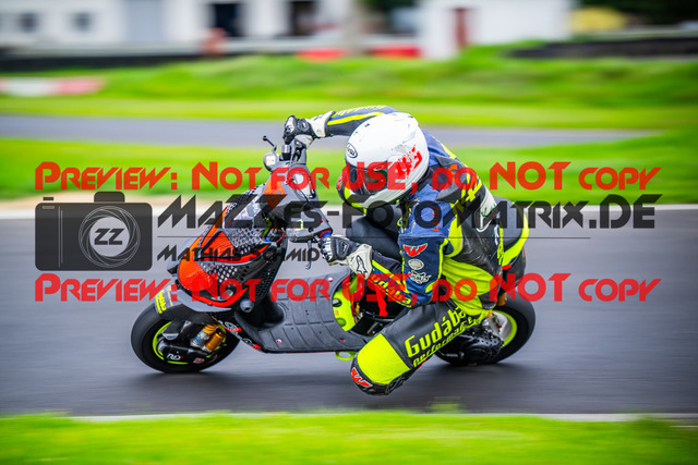 MaZZes_FotoMatrix_230824_1566 | Fotograf Mathias Schmid
Sportfotograf,
Eventfotograf,
Hochzeitsfotograf,
Portraitfotograf