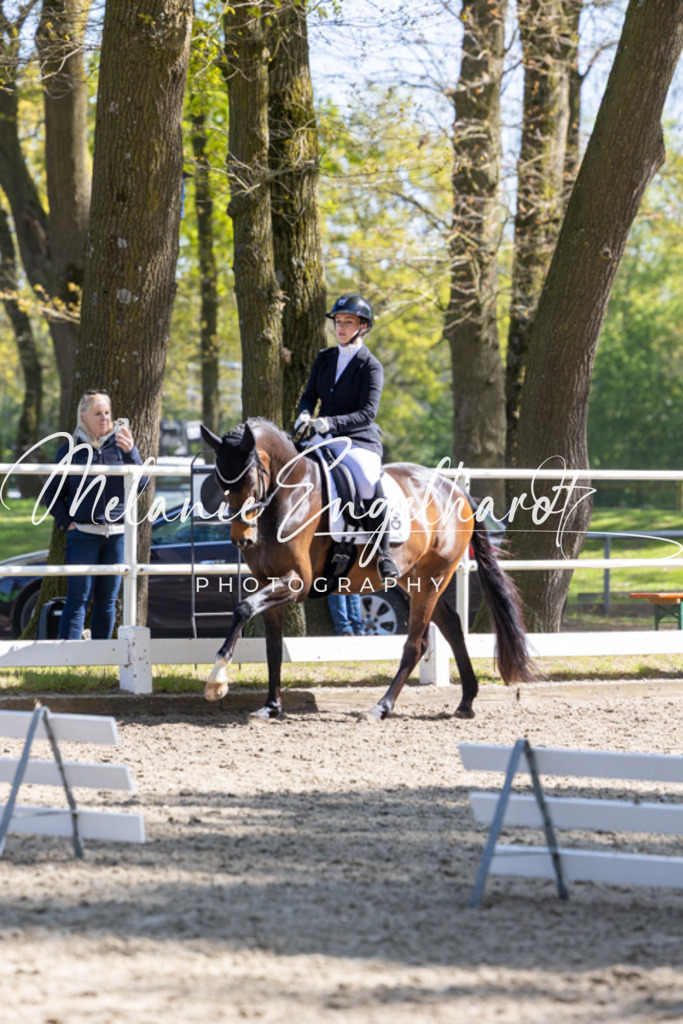 7I8A2078 | melanie-engelhardt-photography - Realisiert mit Pictrs.com