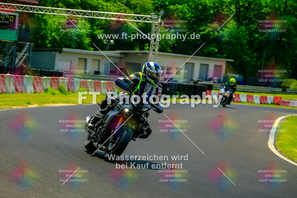 _NBG4877 | Hier findet Ihr Bilder von Touristenfahrten auf der Nürburgring Nordschleife oder von anderen Veranstaltungen die ich besucht habe. Viel Spass beim Durch Schauen 