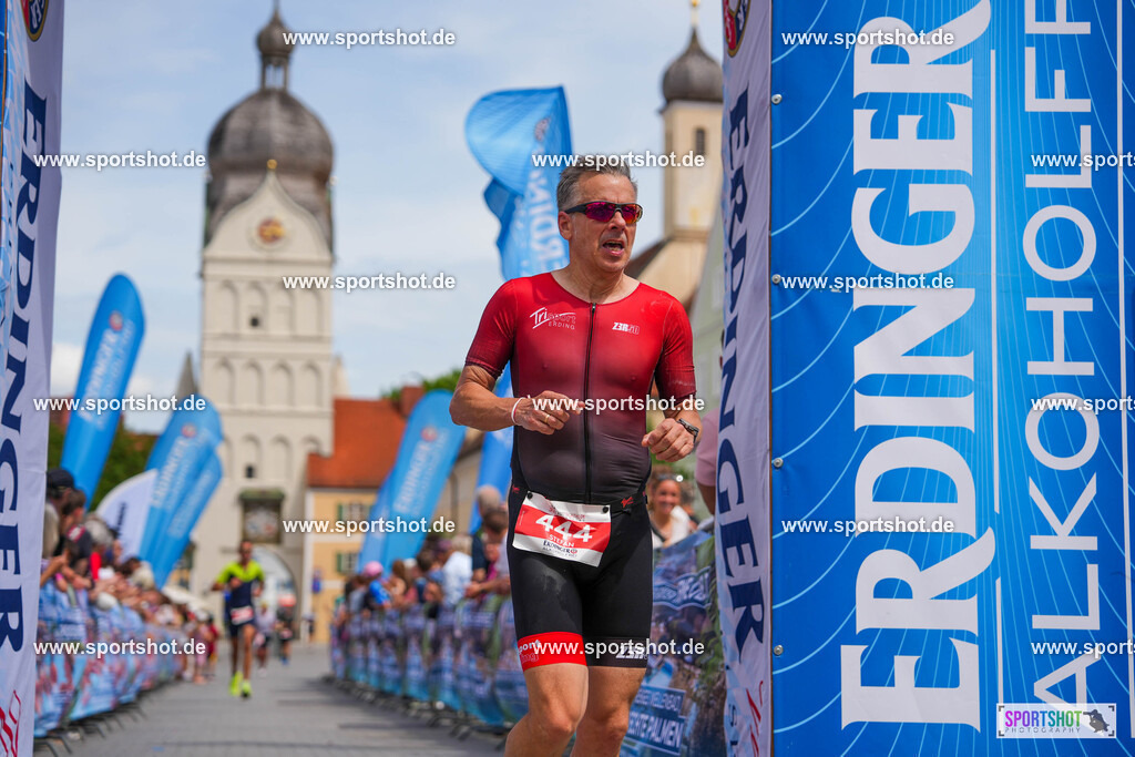DSC04988 | Stadttriathlon Erding 2025. #yourpictrs #sportshot_your_pictrs @Sportshotphotography #stadttriathlonerding Copyright: www.sportshot.de