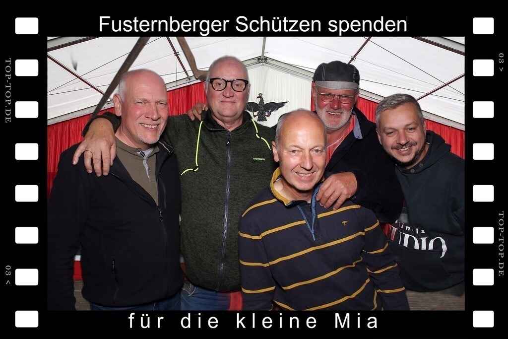 top-top.de 240928-037 | Foto, Video, Fotografie, Videografie, Fotobox, DJ, Discjockey, Musik, Musikbox, Veranstaltung, Photobooth, Amazon, Ebay, Buchtipp, Bestseller, Autor, Verlag, Buch, Wesel, Hamminkeln, NRW, Dinslaken, Rees, Drohne, Hochzeit, Party, Fotobox, Wesel, Fotograf