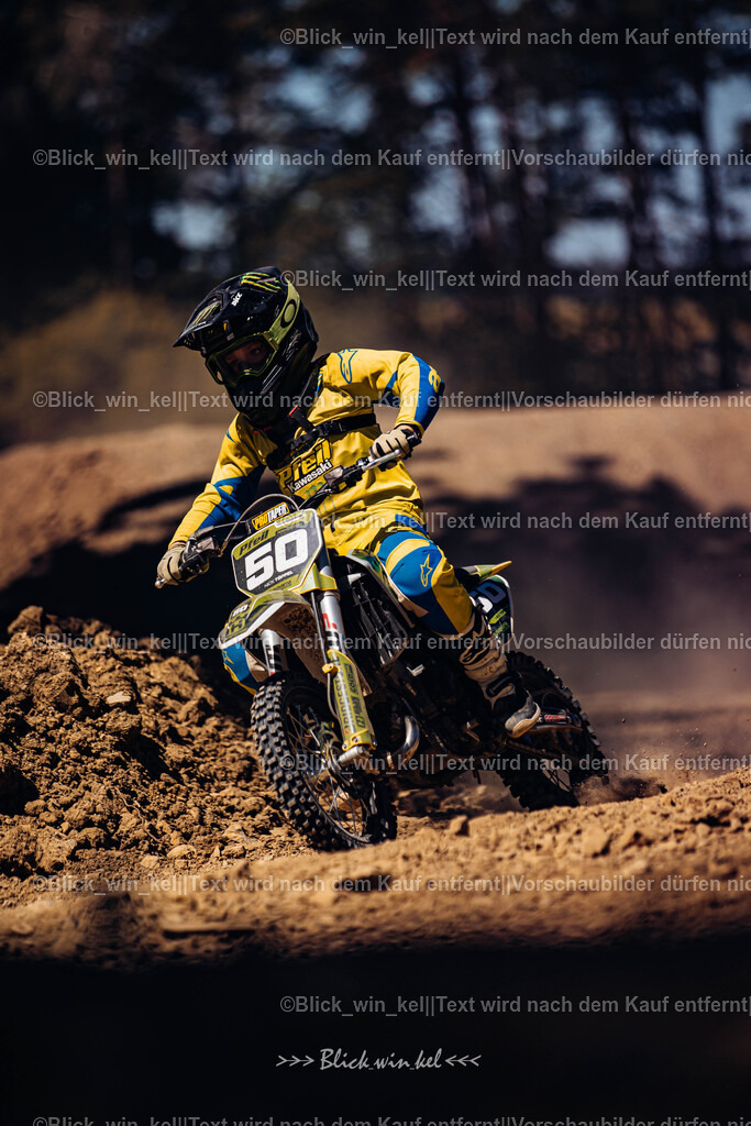 E68A0082 | blick_win_kel