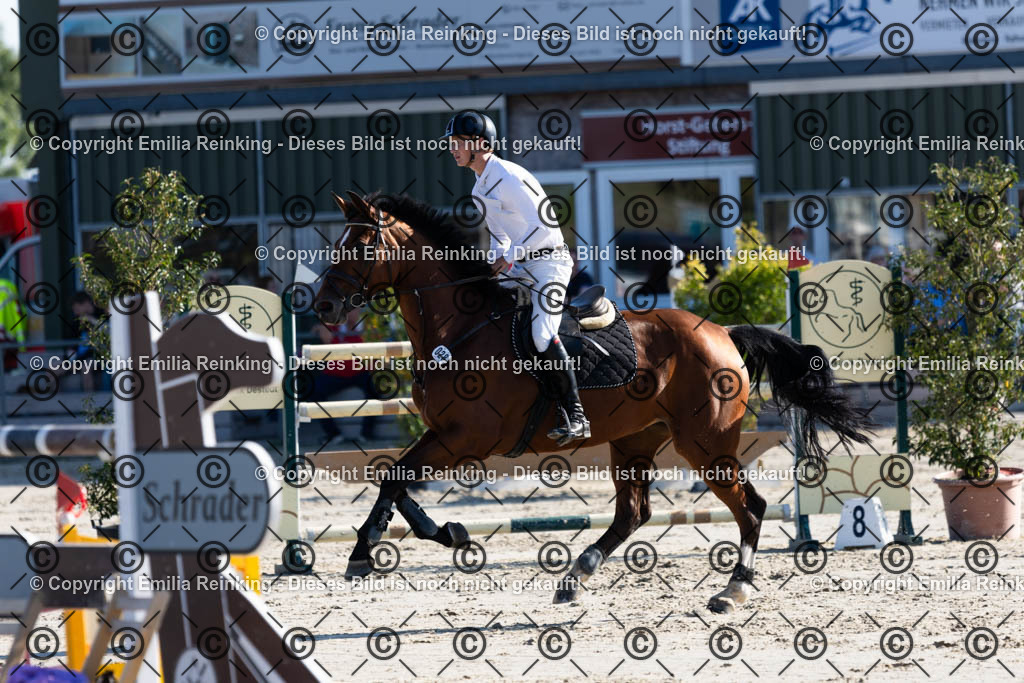 CL5A8008 | Emilia Reinking Fotografie - Realisiert mit Pictrs.com