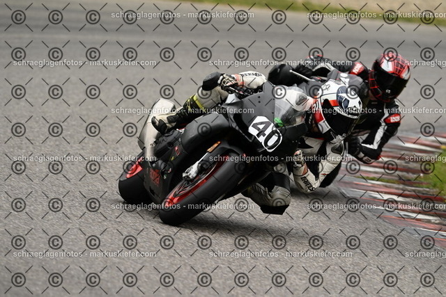 25bt02-1289 | markuskiefer.com - Realisiert mit Pictrs.com