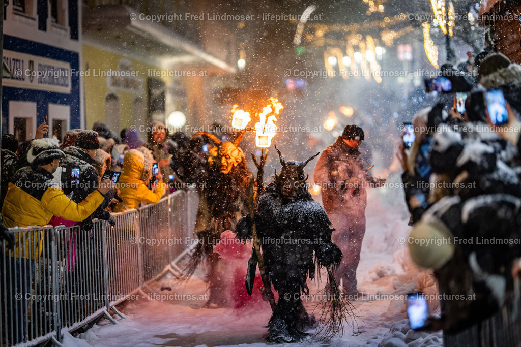 Mariazeller Advent 25112023_Fred Lindmoser-7745 | Fotos und Fotoprodukte - Realisiert mit Pictrs.com