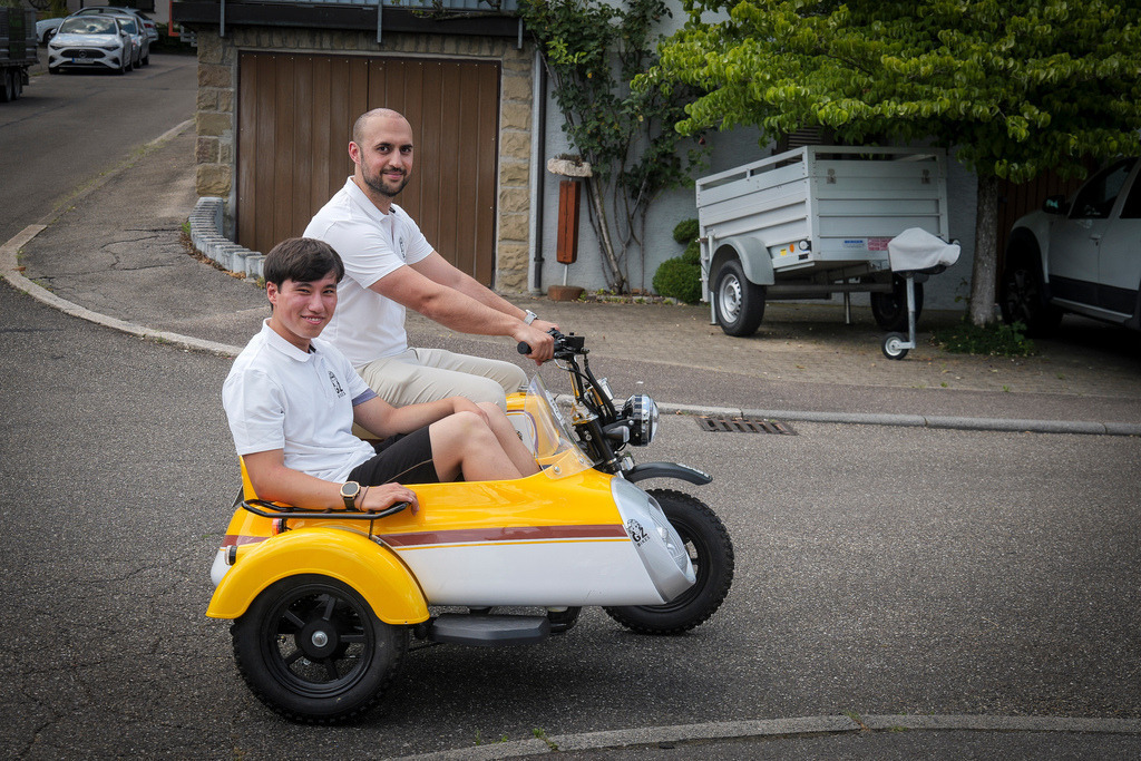 Expaq | Remseck -   Coole Seitenwagen an Motorrädern erleben ihr Comeback. Die Firma Expaq in Remseck stellt sie her und hat sicher einiges über diese nostalgisch-neofunktionalen Anhängsel zu erzählen. - Realisiert mit Pictrs.com