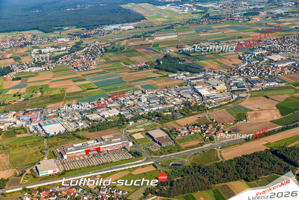 Luftbild Vs Google Maps  Schmalau  Nürnberg -Das Luftbild wurde 2025 vom UL-Flugzeug heraus erstellt ( keine Drohne ) - Hochauflösende Luftaufnahme -Nicht vergleichbar mit Google Maps oder Satelittenbilder- Die Geschenkidee !Mit Lizenz und Bildrechte bestellbar