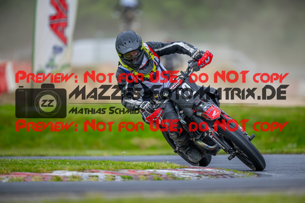 MaZZes-Fotomatrix-20260508-53409 | G2