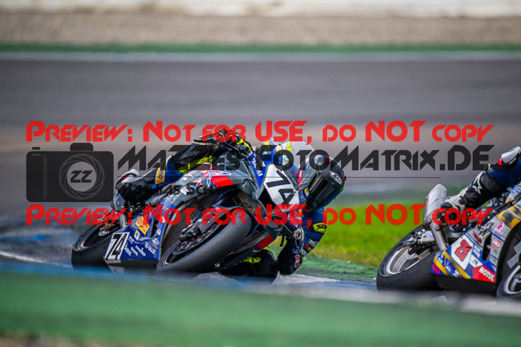 MaZZes_FotoMatrix_220925_9302 | IDM1000