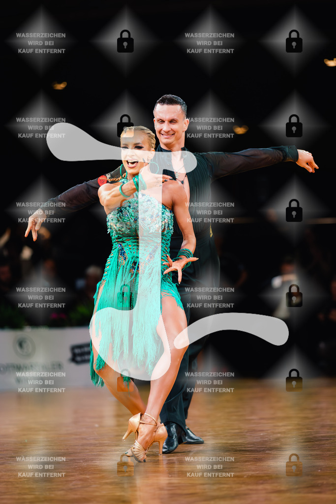 GOC 2025 - WDSF GrandSlam Latin 6th (54) Artur Balandin _ Anna Salita (Germany)-2025-08-23-5511 | Webshop for digital downloads and prints of dance sport, event & show photographer Julian Link - Realisiert mit Pictrs.com