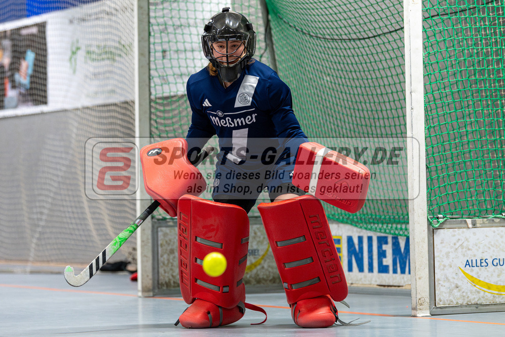 SM_2024-12-20-D85_-615 | 1.Bundesliga Hallenhockey  (W) DCADA - HTHC / 6:5 (3:3)