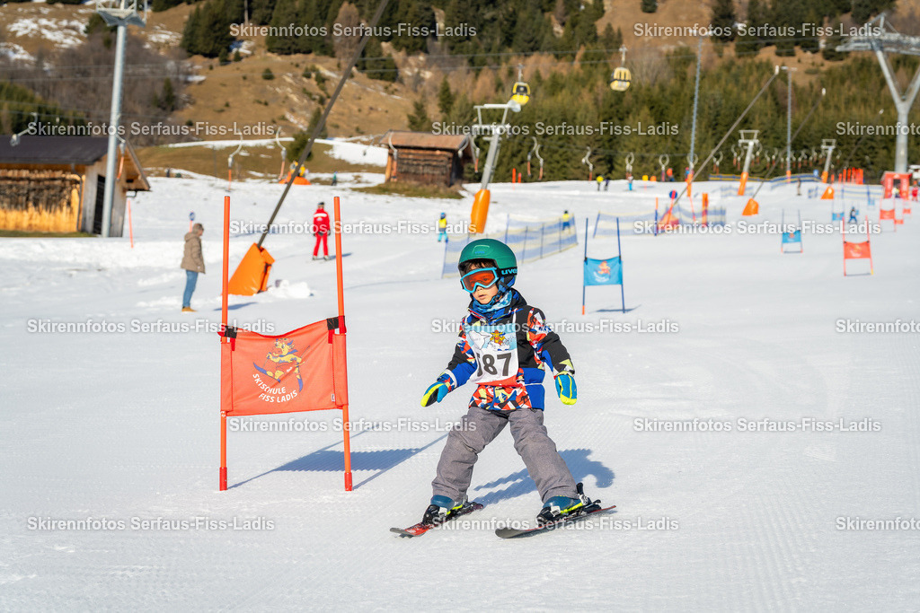 SRF_12.12.2025 0083 | SRF_12.12.2025 0083 - Realisiert mit Pictrs.com