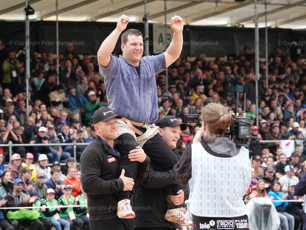 DSC07726 | Schwingen - Realized with Pictrs.com