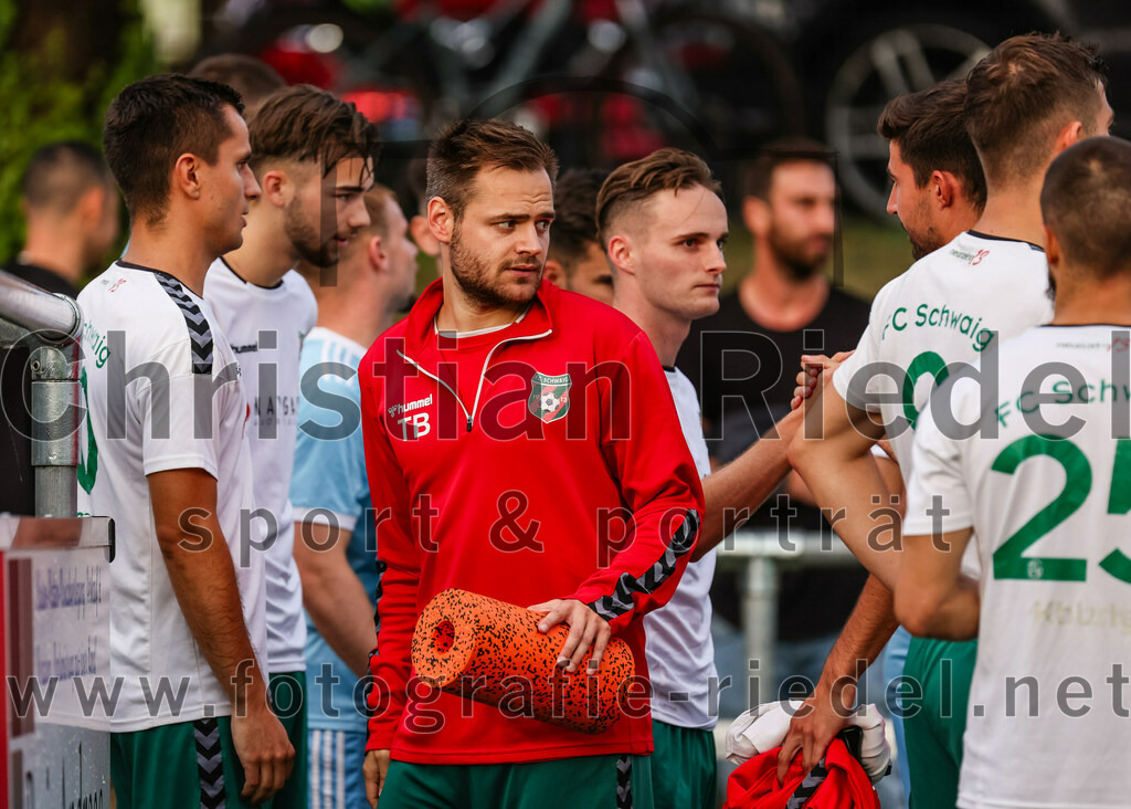 2023-07-28_005_FC_Schwaig_gegen_TSV_1860_Rosenheim | Oberding, Deutschland, 28.07.2023:
Fußball, Landesliga Südost 2023 / 2024, 3. Spieltag, FC Schwaig gegen TSV 1860 Rosenheim, Endergebnis: 1:1

Tobias Bartl (FC Schwaig, #37)

Foto: Christian Riedel / fotografie-riedel.net