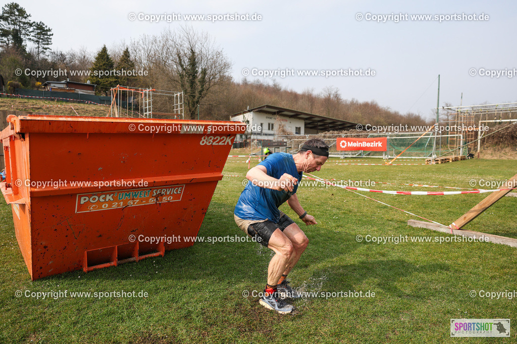 LUR_2718 | Rund um das Thema Sport-Event-Fotografie & individuelle Teilnehmerfotos. Jeder Teilnehmer wird fotografiert.