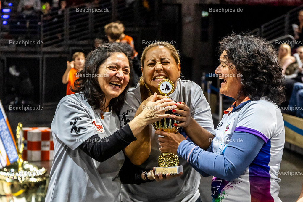 2024-00111542-3-Icke-Cup-Berlin |  16.11.2024; Berlin Foto: Gerold Rebsch - www.beachpics.de