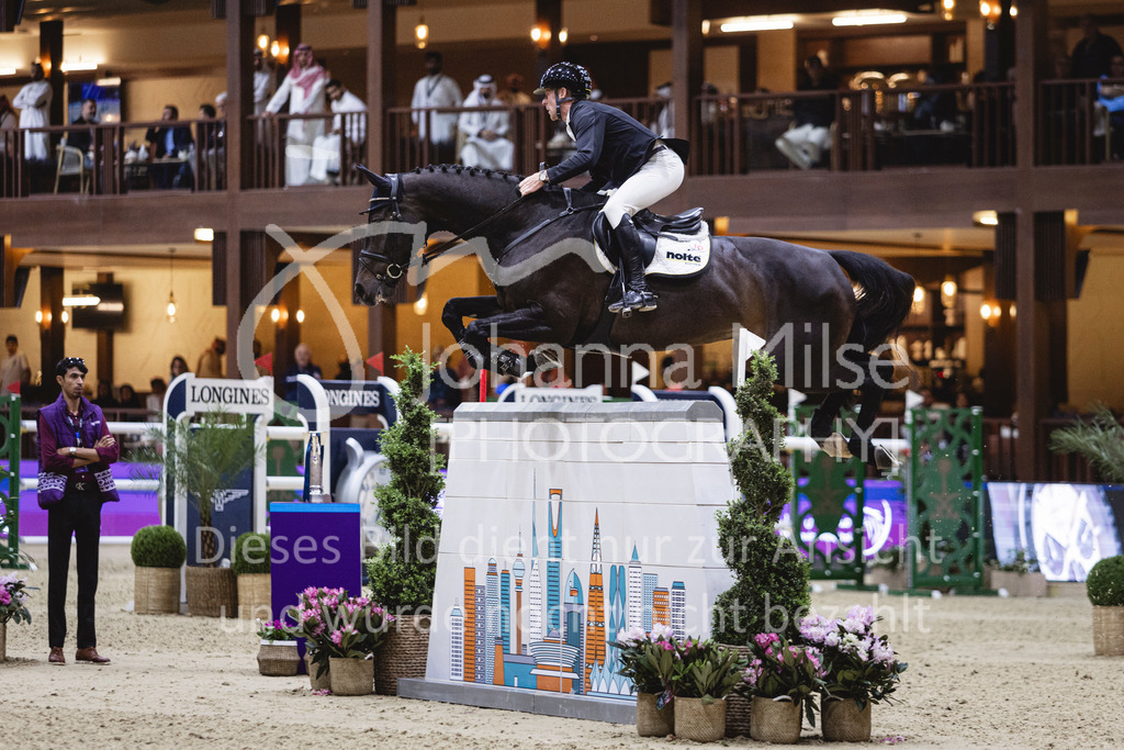 240417_Riyadh_Jumping-418 | Deine schönsten Turniermomente als professionelle Fotos! Entdecke hochwertige Pferdesport-Fotografie im Online-Shop. Jetzt Fotos finden & bestellen!