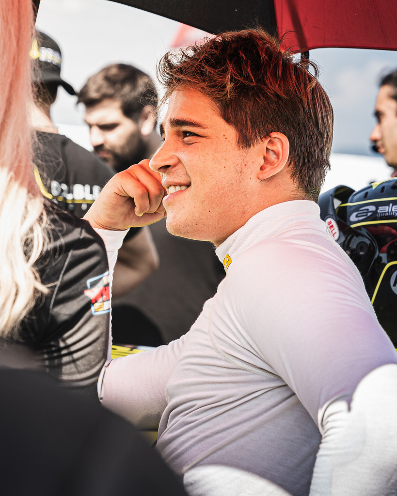 _DSC8039 | Exklusive Motorsport-Fotografie aus Leipzig von TXO Media – für Rennfahrer, Teams & Sponsoren. Sausemuth liefert starke Bilder, die Emotion zeigen. Jetzt buchen & glänzen! - Realisiert mit Pictrs.com