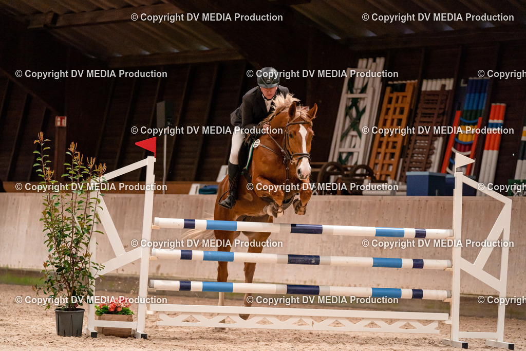 Springen Tag 1-785 | dv-media-shop - Realisiert mit Pictrs.com