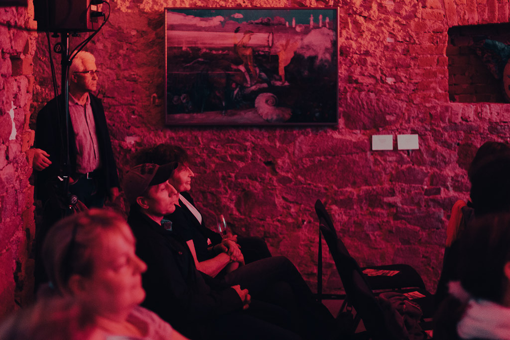 Tango meets Cuba | Tango meets Cuba mit den Klazz Brothers & Cuba Percussion im Forte Belvedere Leisnig zum Festival Hallo Leisnig 2022. - Realisiert mit Pictrs.com