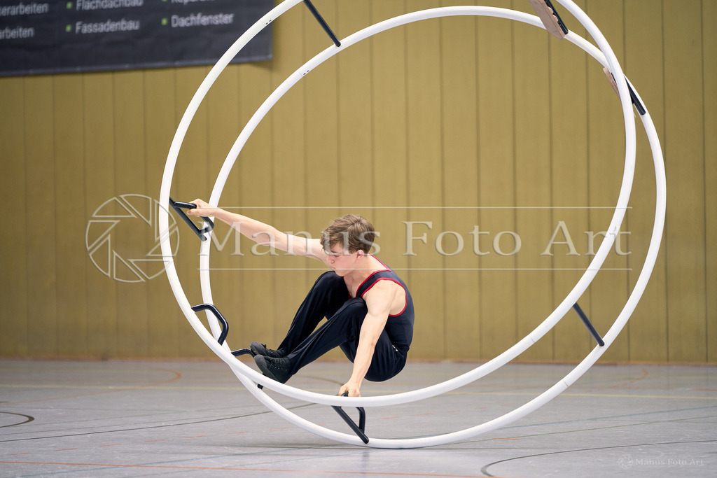 B-DSC00886 | Professionelle Sportfotografie in Hamburg, Schleswig-Holstein und Niedersachsen – spezialisiert auf Rhönrad, Geräteturnen, Leistungsturnen und rhythmische Sportgymnastik. Bundesweite Begleitung von Rhönrad-Events. Jetzt Sport-Fotos - Realisiert mit Pictrs.com
