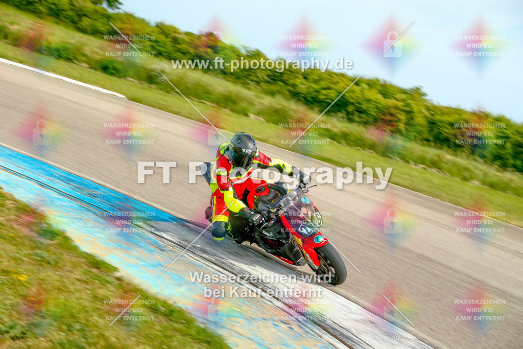 _MOT0976 | Hier findet Ihr Bilder von Touristenfahrten auf der Nürburgring Nordschleife oder von anderen Veranstaltungen die ich besucht habe. Viel Spass beim Durch Schauen 