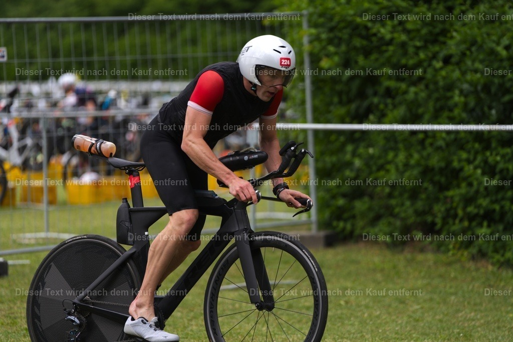 triathlon_wuerzburg_r_2026_06_14-308 | Shop für Fotos von Sportevents z.B. Obstacle Course Racing, OCR, Triathlon, Trail Run und MTB - Realisiert mit Pictrs.com