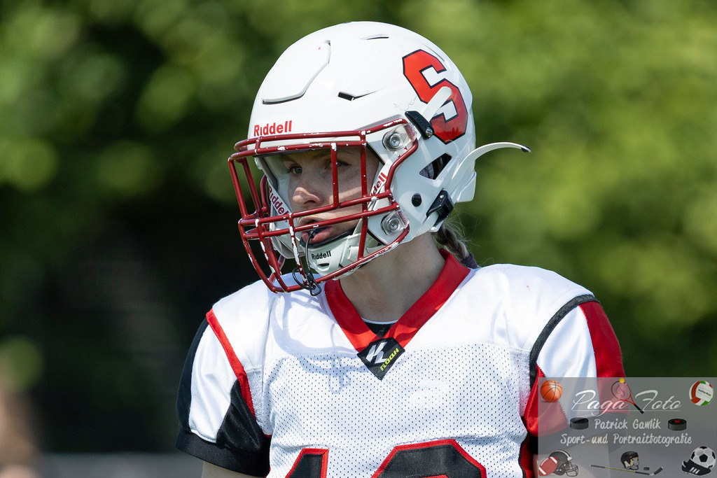 GFLW 1: German Football League Women 1: Rodgau Pioneers Ladies - Stuttgart Scorpions Sisters, 07.06.2026 | Maren Gruber (Stuttgart Scorpions Sisters #19), Freisteller, Portrait / Porträt, Rodgau Pioneers Ladies - Stuttgart Scorpions Sisters, Rodgau, Maingau-Energie-Stadion "Am Weichsee", 7.6.2026 - Realisiert mit Pictrs.com