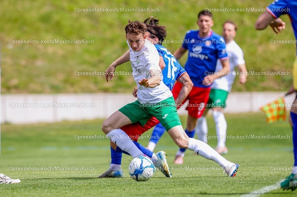 xKWIx02052601099 | 2026.05.02, xkwix, Fußball, Regionalliga West, Wuppertaler SV -  FC Gütersloh, Stadion am Zoo, 32.Spieltag, Saison 2025 / 2026: Hannes John (FC Gütersloh #8) im Zweikampf gegen Nicolas Hirschberger (Wuppertaler SV #16) DFB regulations prohibit any use of photographs as image sequences and or quasi-video. Photo: xKamilxWilkowskixPressefotoKochx