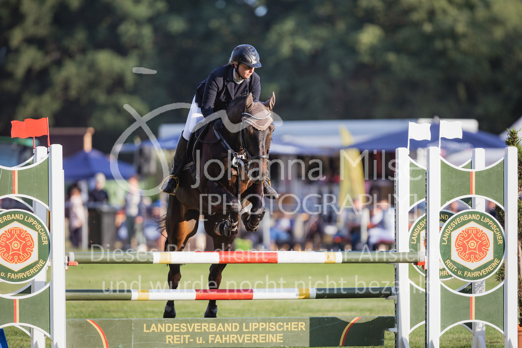 220714_LC_A2-Spr-933 | Deine schönsten Turniermomente als professionelle Fotos! Entdecke hochwertige Pferdesport-Fotografie im Online-Shop. Jetzt Fotos finden & bestellen!