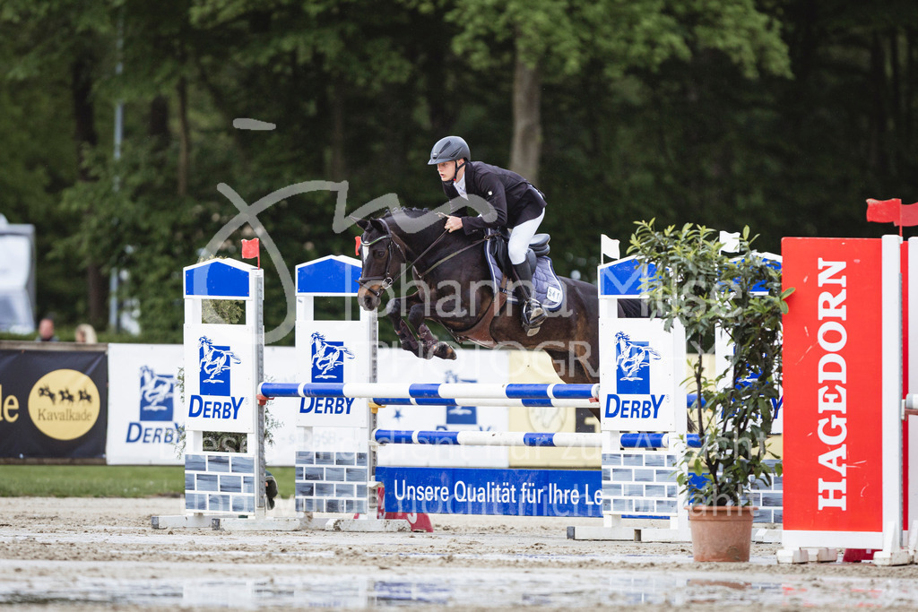 240504_PonyTrophy-139 | Deine schönsten Turniermomente als professionelle Fotos! Entdecke hochwertige Pferdesport-Fotografie im Online-Shop. Jetzt Fotos finden & bestellen!
