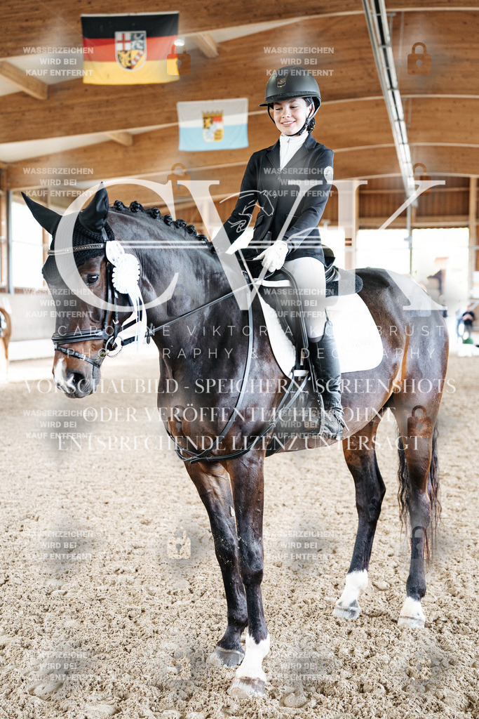 CK703332 | Turnierfotografie Pferdefotografie Trier Rheinland-Pfalz Pferdesport Reitsport Tierfotografie Sportfotografie Pferdevideo Pferdevideografie Equestrianvideography equestrianphotography  - Realisiert mit Pictrs.com