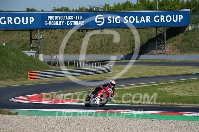 2025_05_12_PBK_18776 | Sportfotografie; SlowMotion; Video; Rennstrecke; Hafeneger; Speer; Racing; RSE; BMW; CBO; Trackday; Motorsportarena; Hockenheimring; Brno; Most; Barcelona; Valencia