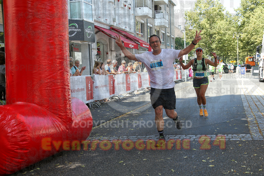 250621_1226_EX1_5866 | Sportfotografie im Rhein-Sieg Kreis, Köln, Bonn, NRW, Rheinland Pfalz, Hessen, etc. Unser Tätigkeitsfeld umfasst den Laufsport vom Volkslauf über den Marathon, Duathlon, Triathon bis zum Ultralauf wie Kölnpfad Ultra oder Schindertrail.