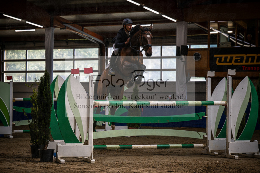DOS_0643 | Entdecke hochwertige Reitturnierfotos von Foto Oger. Professionell, emotional und authentisch – jetzt Lieblingsmomente im Shop bestellen.Deutschlandweite Turnierfotografie. - Realisiert mit Pictrs.com