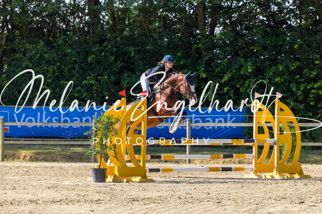 7I8A7353 | melanie-engelhardt-photography - Realisiert mit Pictrs.com
