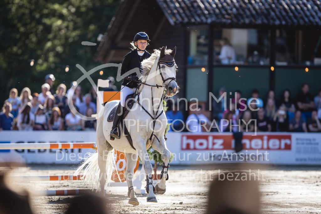 230826_Delbrueck_S1-Spr-935 | Deine schönsten Turniermomente als professionelle Fotos! Entdecke hochwertige Pferdesport-Fotografie im Online-Shop. Jetzt Fotos finden & bestellen!