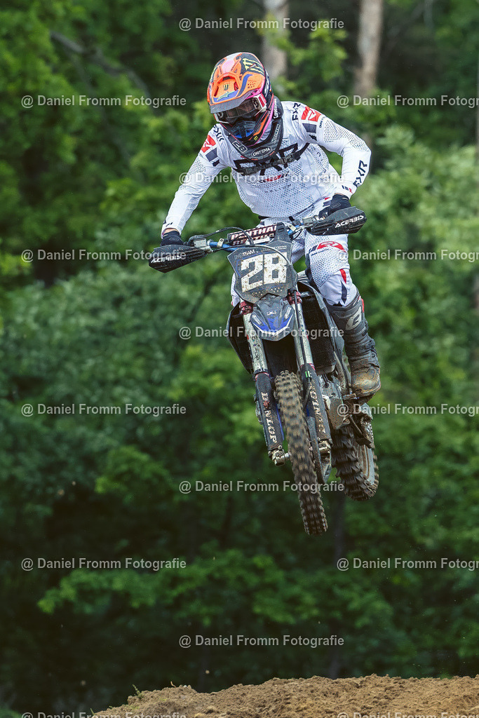 0V8A2543 | DanielFrommFotografie - Realisiert mit Pictrs.com