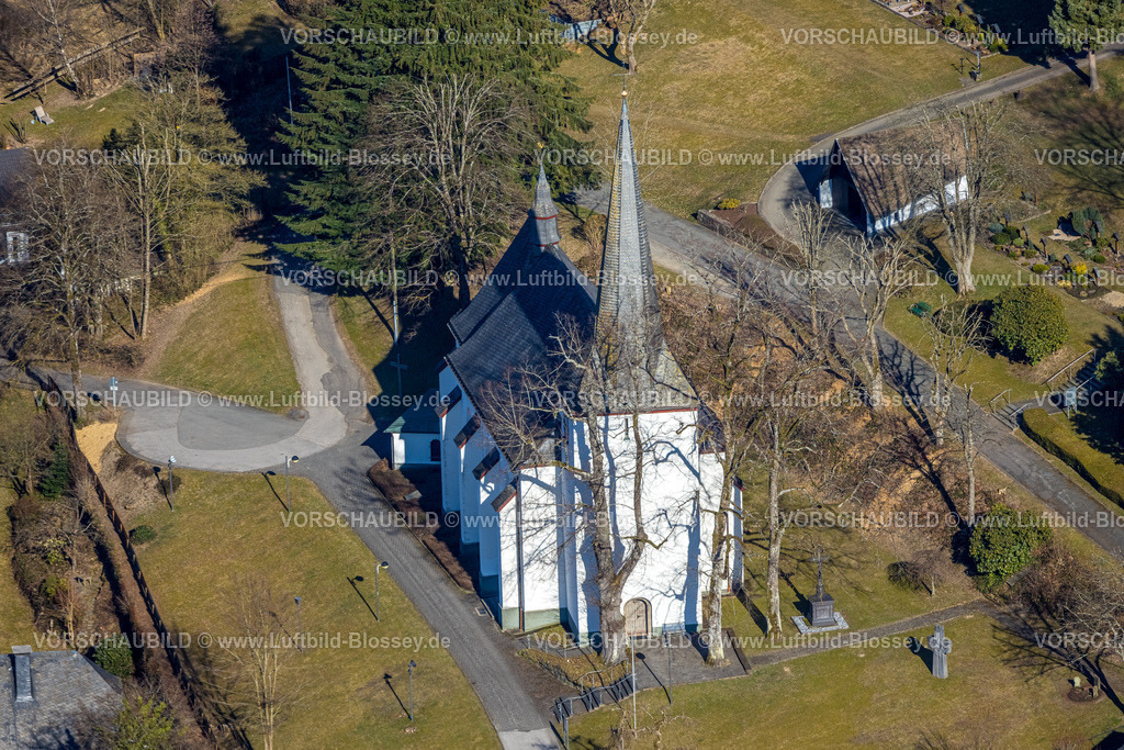 Kirchhundem250308803Oberhundem | Luftbild, kath. Kirche St. Lambertus, Oberhundem, Kirchhundem, Sauerland, Nordrhein-Westfalen, Deutschland